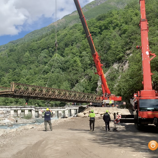 Bognanco, posato il ponte bailey per ripristinare la viabilità FOTO E VIDEO
