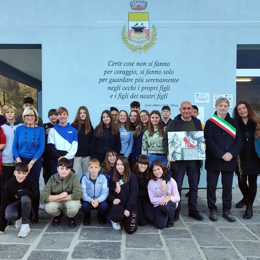 Violenza sulle donne, Premosello dona un quadro alla scuola di Vogogna