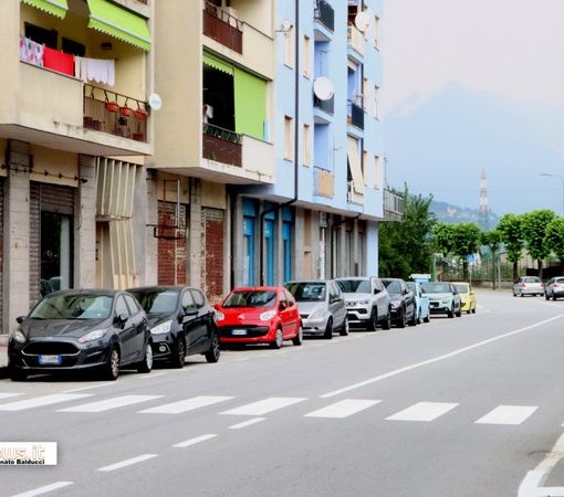Lampeggianti in alcuni attraversamenti pedonali a Villadossola