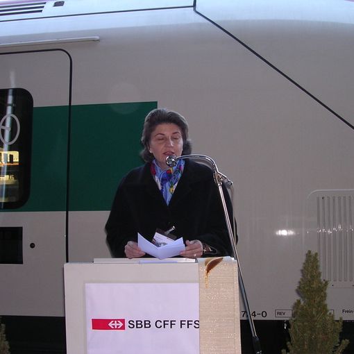 Svizzera, Viola Amher lascia la carica di ministro