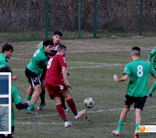 Foto: una partita del Vogogna, nel riquadro Fabrizio Francina