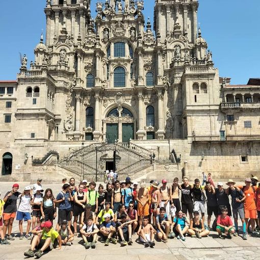 Allievi ed ex studenti delle Floreanini sul sentiero di Compostela