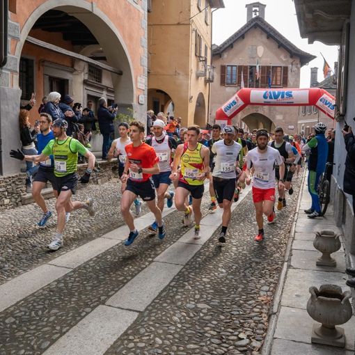 Roberto Giacomotti e Veronica Riccio conquistano la Winter Trail di Vogogna