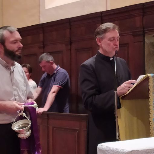 Santuario gremito per l'incontro con l'esorcista