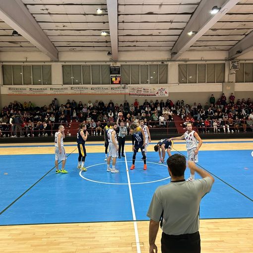 Pokerissimo per la FindomoPediacooph24 nel derby contro Gravellona