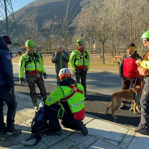 Atterrati a Villa i due scialpinisti rimasti illesi in Valle Divedro FOTO