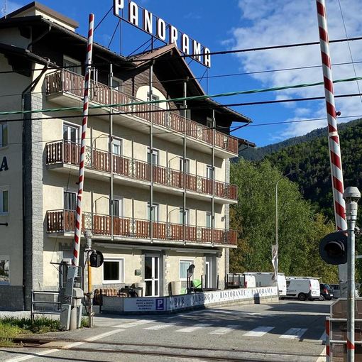 Malesco, chiusa la SS 337 per lavori al passaggio a livello