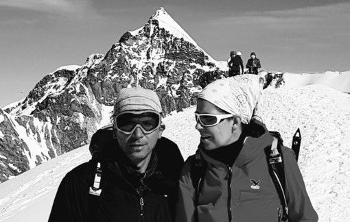 Annalisa e Paolo, un amore condiviso con la montagna: fiori d'arancio sul rifugio più alto d’Europa