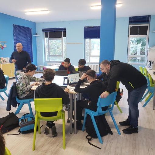 Alle medie Bagnolini innovazione, didattica e tecnologia