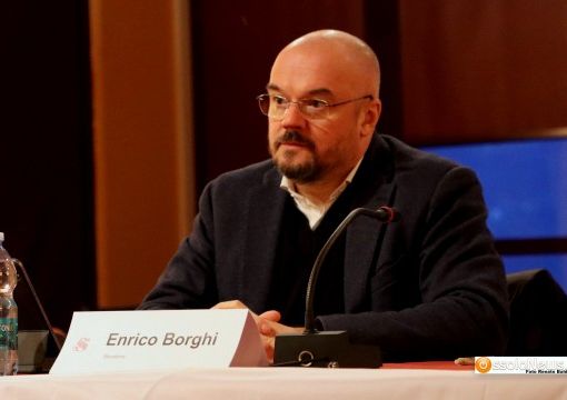 Frontalieri, il senatore Enrico Borghi presenta un Ddl per abolire la tassa sulla sanità