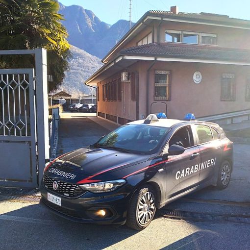 Rubano in un appartamento a Domo, denunciati due giovani. Uno è minorenne