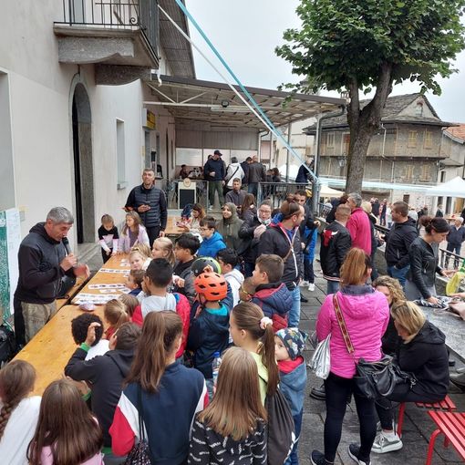 Un successo la prima castagnata della nuova pro loco di Pallanzeno