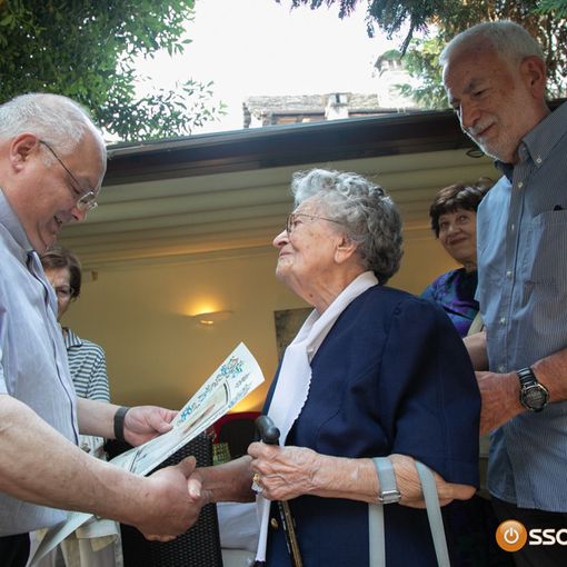 Festeggiati i 100 anni della maestra  Ala Cap Borsotti FOTO