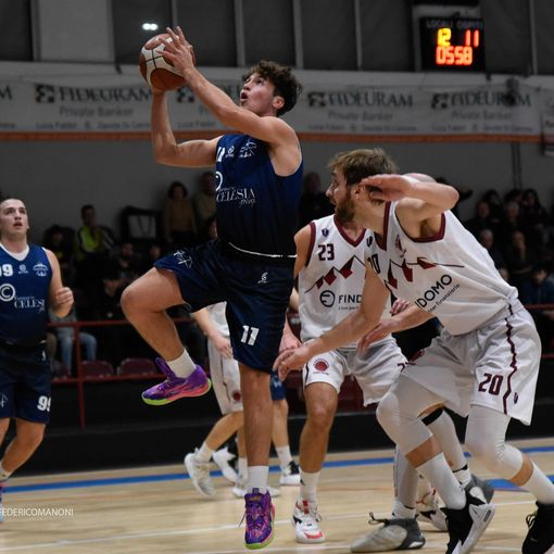 La Cestistica sconfitta di 2 punti a Galliate