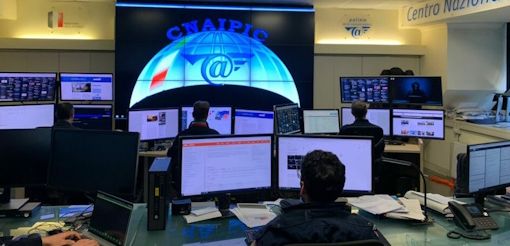 Polizia Postale al lavoro per contrastare un attacco hacker