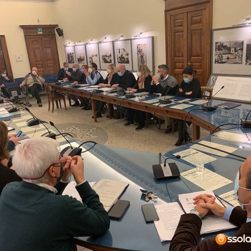 Domodossola, convocato per il 10 maggio il consiglio comunale