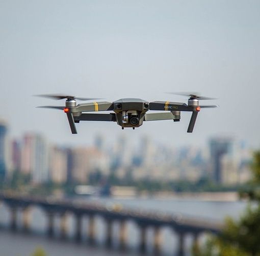 Pilotare un drone, un corso di avviamento base a Vigliano biellese