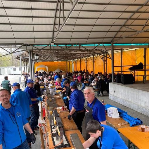 La comunità di Simplon Dorf ospite a Trontano per una raclette in compagnia