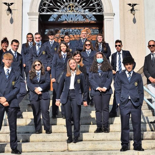 L’anno scolastico dell'Alberghiero Rosmini inizia con il saluto speciale degli stellati Bartolini e Palmieri