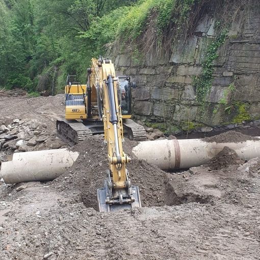 Bognanco, dopo la posa del ponte bailey si procede con i lavori sul versante