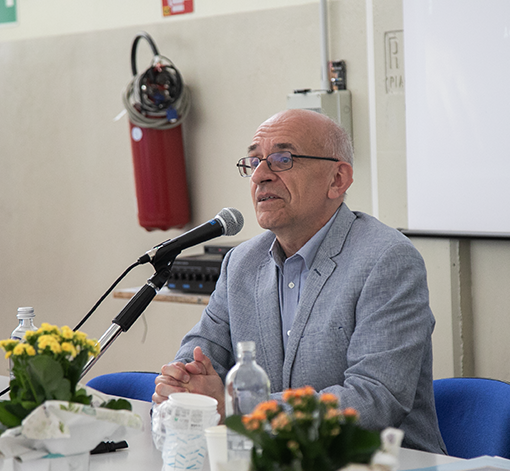 Gaudenzio D'Andrea è il dirigente in reggenza del Liceo Spezia