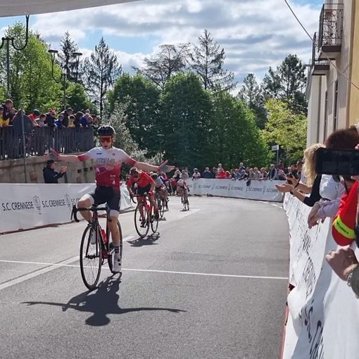 Ciclismo, Soldarini primo sul traguardo di Gallarate