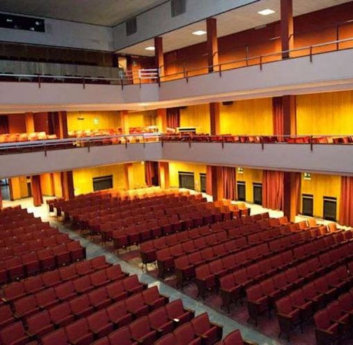 &quot;Salviamo il cinema Corso&quot;: l'appello del Pd approvato dal consiglio comunale