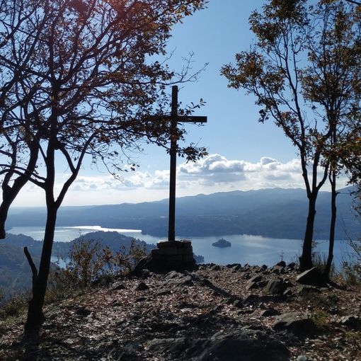Un itinerario tra le meraviglie del lago d'Orta e il mistero della mummia