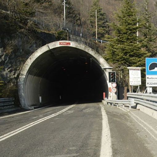 Senso unico alternato nella galleria Montecrevola
