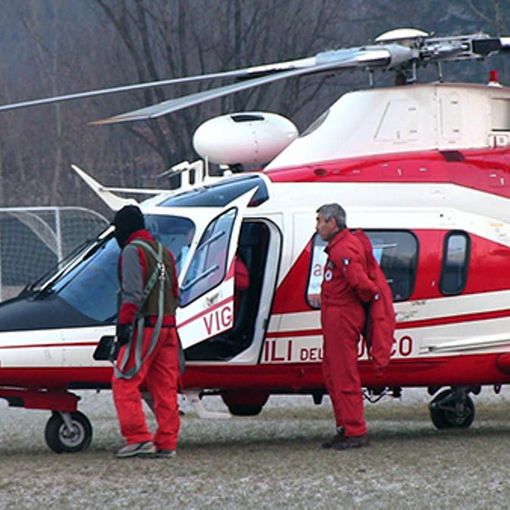 Si perde sopra Colloro e scivola in una scarpata, escursionista salvata dai Vigili del fuoco