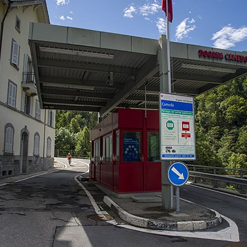 “L’economia dei territori di confine con la Svizzera penalizzata dalle restrizioni del ministro Speranza”