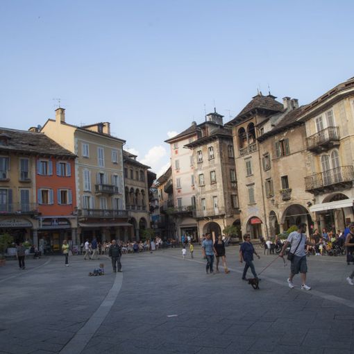 Flashmob in piazza Mercato per omaggiare i &quot;40 giorni di libertà&quot;
