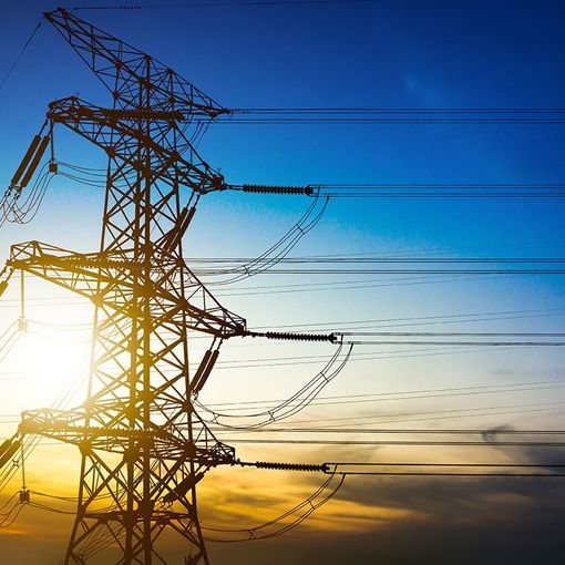 Qual è la differenza tra Enel e il Servizio Elettrico Nazionale?