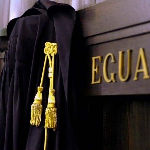 L'avvocato Tamiro: &quot;Il mio assistito non è sottoposto ai domiciliari&quot;. Le precisazioni sui fatti contestati dalla Questura