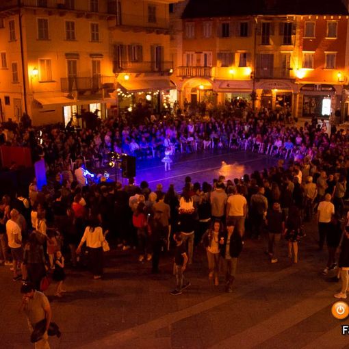 Stasera si balla il liscio in piazza Mercato