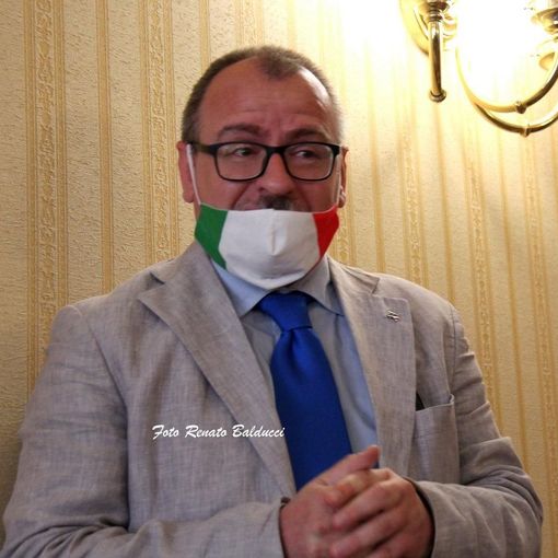 Ristoranti, Songa (FdI Vco): “Invitiamo Draghi a cena nel Vco. Si renderà conto che non è piacevole mangiare fuori al freddo”