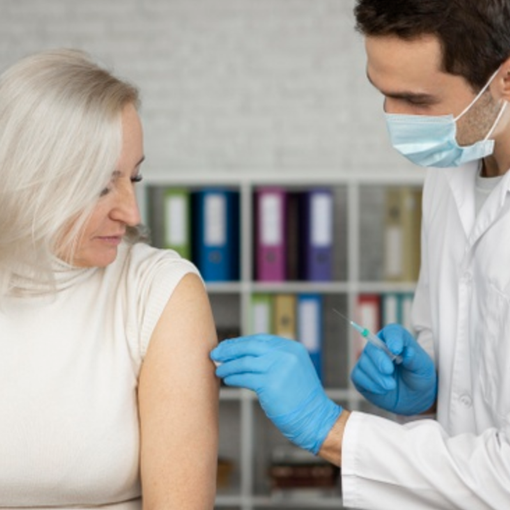 Influenza: da ottobre vaccino anche in farmacia