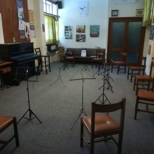 Il Maestro del Coro Monterosa dona la sede alla Sezione CAI di Macugnaga