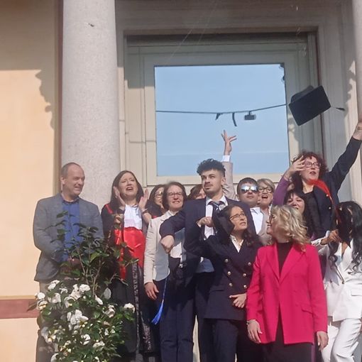 Sei nuovi laureati in Scienze Infermieristiche a Verbania FOTO
