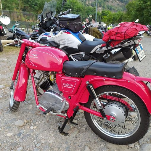 A Cardezza domenica 24 settembre una giornata con il Guzzi Friends