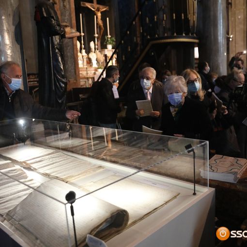 Per i 700 anni in mostra le antiche pergamene delle mura di Domodossola