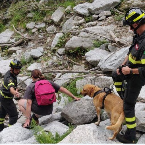 Turista varesina si perde con il suo cane, salvata dai Vigili del fuoco