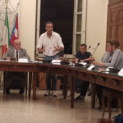 Movida, piano di controllo e nuove regole per la convivenza tra residenti e attività