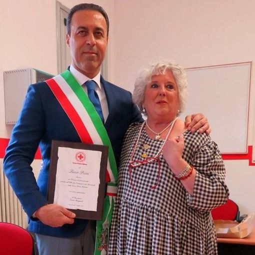 Al sindaco Lucio Pizzi un importante riconoscimento da parte della Croce Rossa