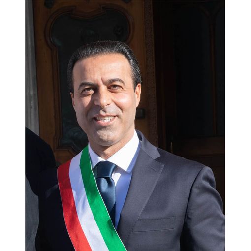Gli auguri di buone feste del sindaco Lucio Pizzi ai domesi VIDEO