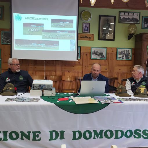 Centenario alpini, cresce l'attesa per il carosello delle fanfare VIDEO