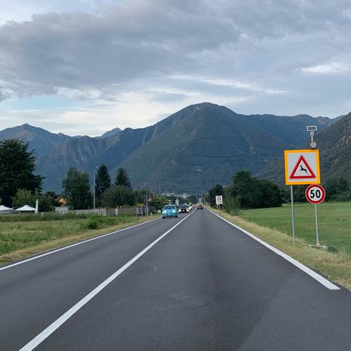 Nuovo limite di velocità tra Domo e Villa, un residente: &quot;Ben venga. Servirebbero anche dei velox&quot;