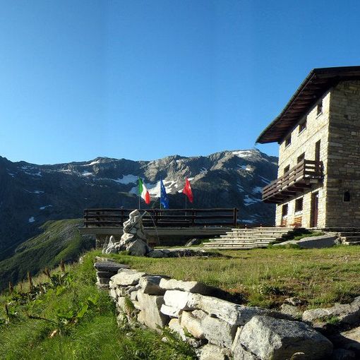 Rifugio Andolla, telefono ancora muto dopo un mese e mezzo