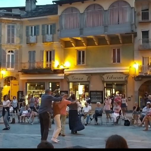 La città ha festeggiato il solstizio d'estate  VIDEO