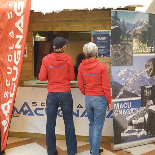 “Scivolando” con la Scuola Sci Macugnaga